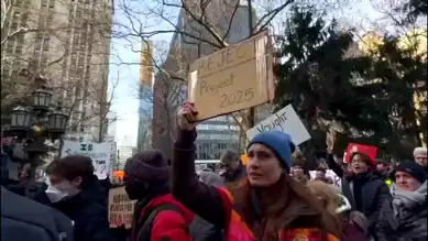 New York'ta Trump ve Musk Karşıtı Büyük Protesto