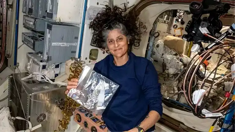 Trump, Mahsur Kalan Astronotlar İçin Musk'tan Yardım İstedi